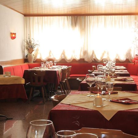 Hotel Aurora Vallarsa Ngoại thất bức ảnh