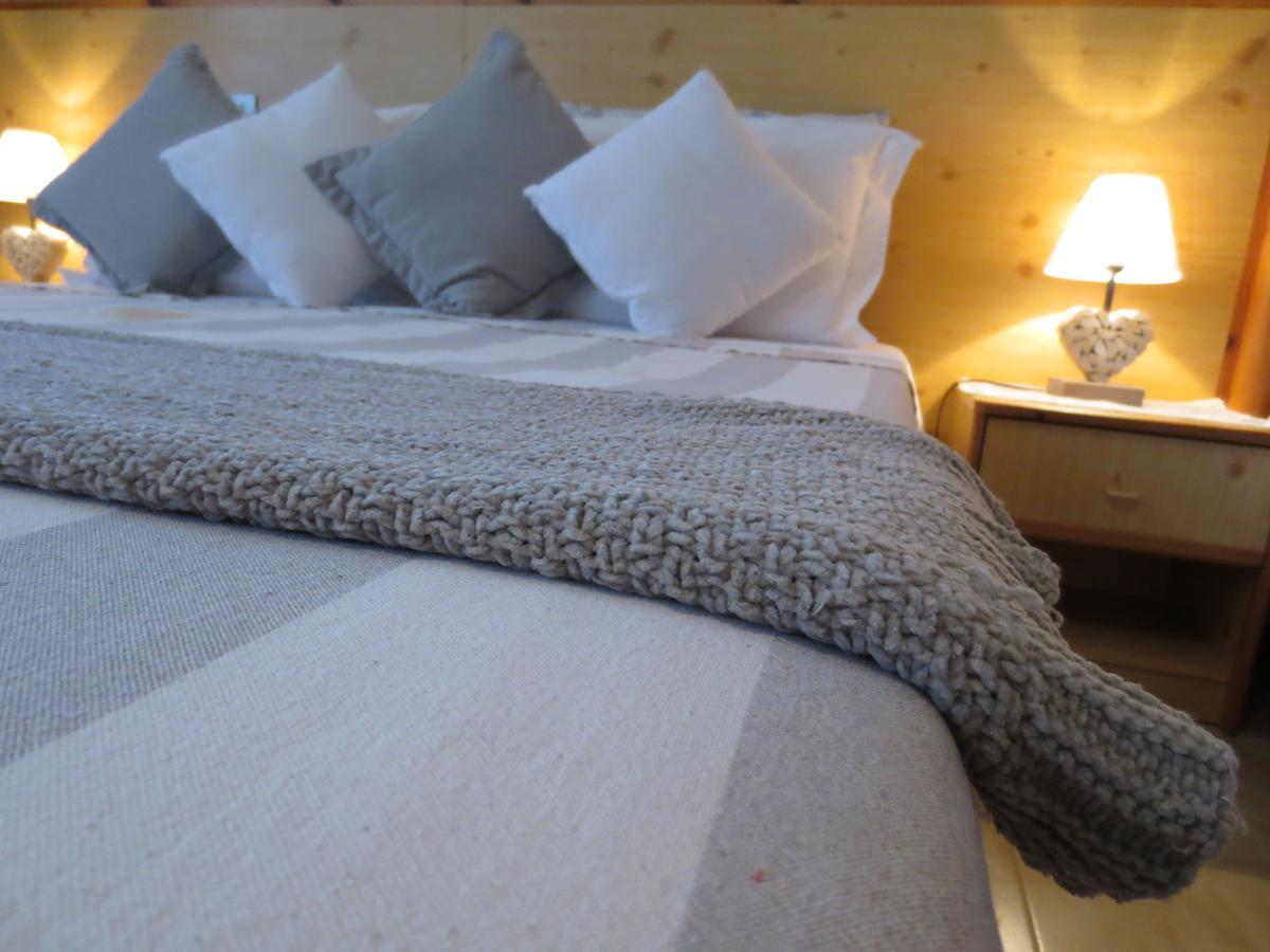 Hotel Aurora Vallarsa Ngoại thất bức ảnh