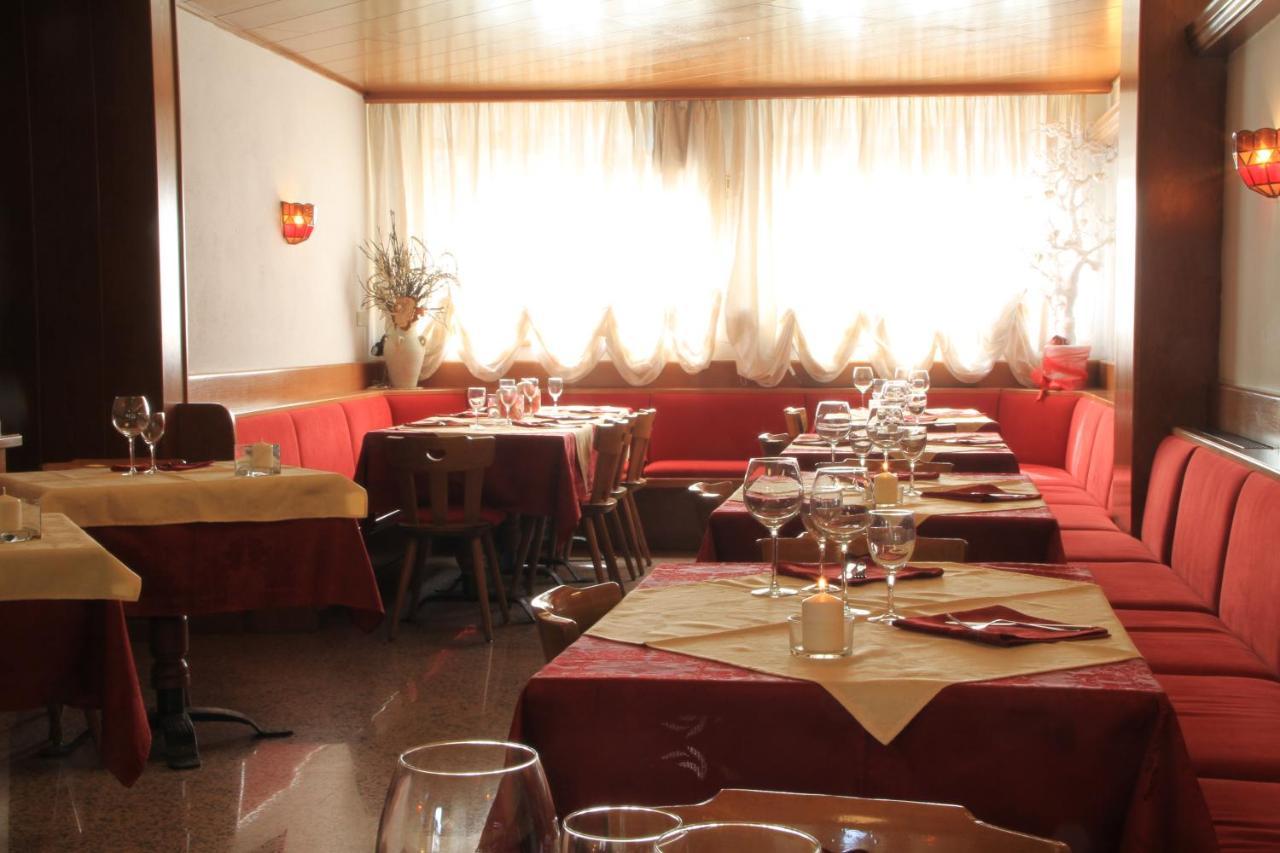 Hotel Aurora Vallarsa Ngoại thất bức ảnh